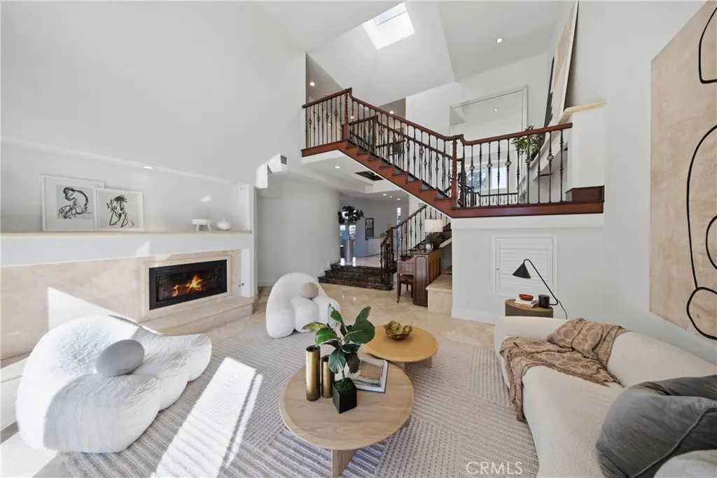 Luxury Homes in Newport Beach
