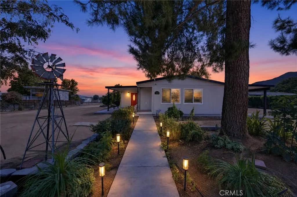 32834 Skylark, Lake Elsinore, CA — listing photo 1