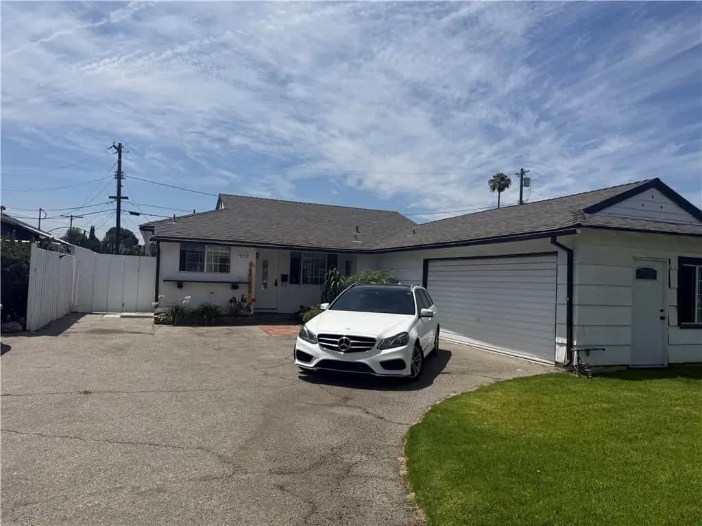 13122 Barbara Ann, North Hollywood, CA — listing photo 1