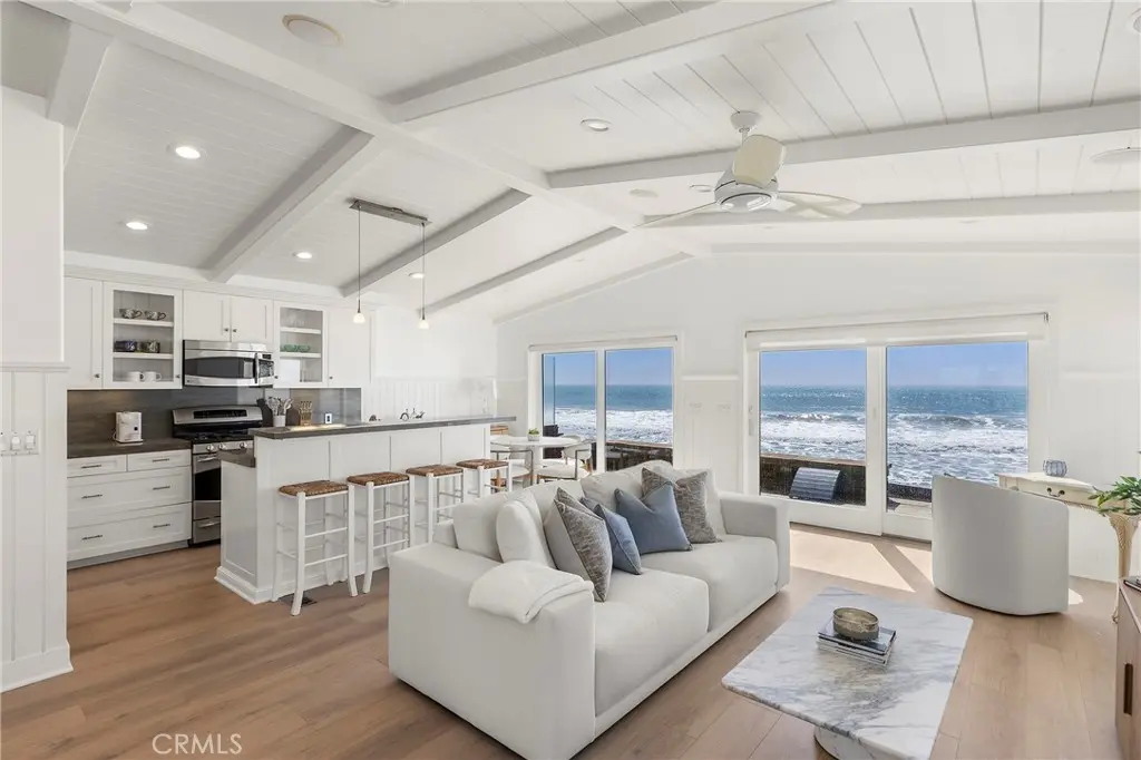 1880 N El Camino Real #14, San Clemente, CA — listing photo 1