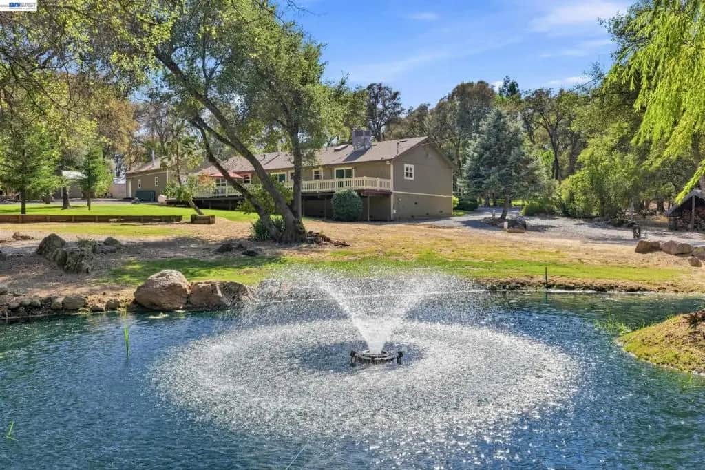 1644 Hidden Valley Ln, Auburn, CA — listing photo 1