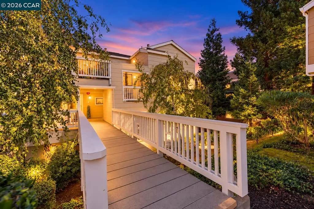 175 Village Pl, Martinez, CA — listing photo 1