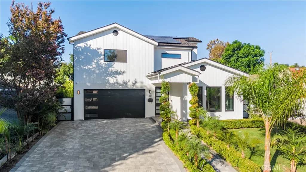 251 S Griffith Park, Burbank, CA — listing photo 1