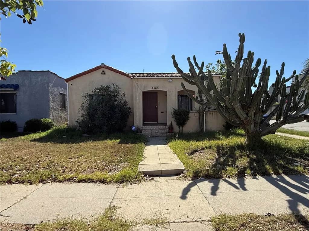 3134 West 68th Street, Los Angeles, CA — listing photo 1