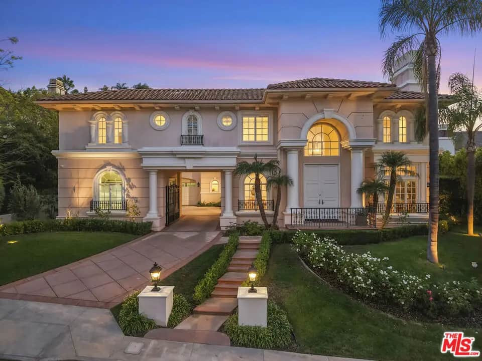 3815 Marfield Avenue, Tarzana, CA — listing photo 1