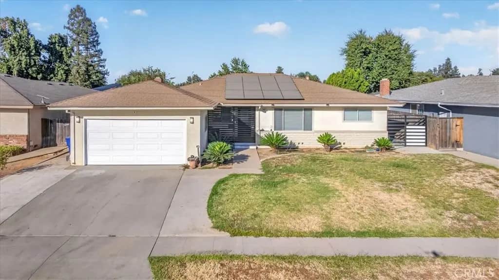 6617 N 1st Street, Fresno, CA — listing photo 1