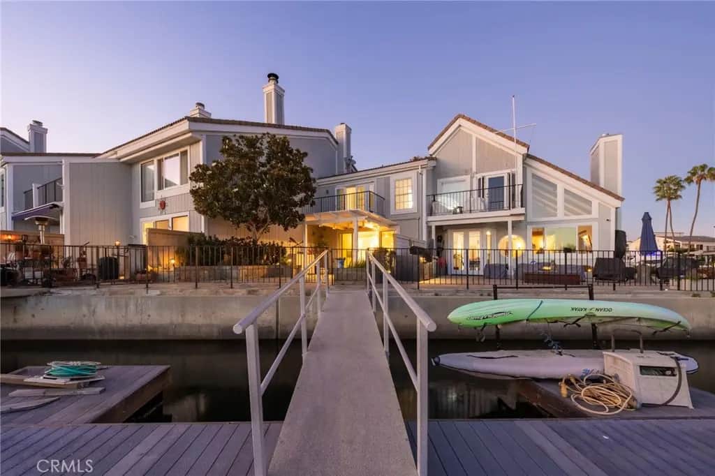 16106 Bonaire Circle, Huntington Beach, CA — listing photo 1