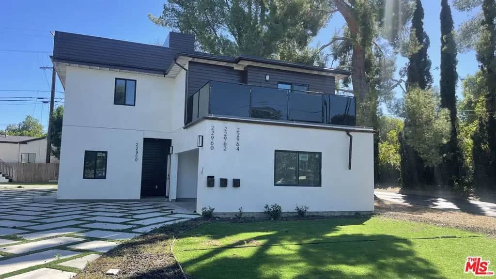 22960 Ostronic Drive, Los Angeles, CA — listing photo 1
