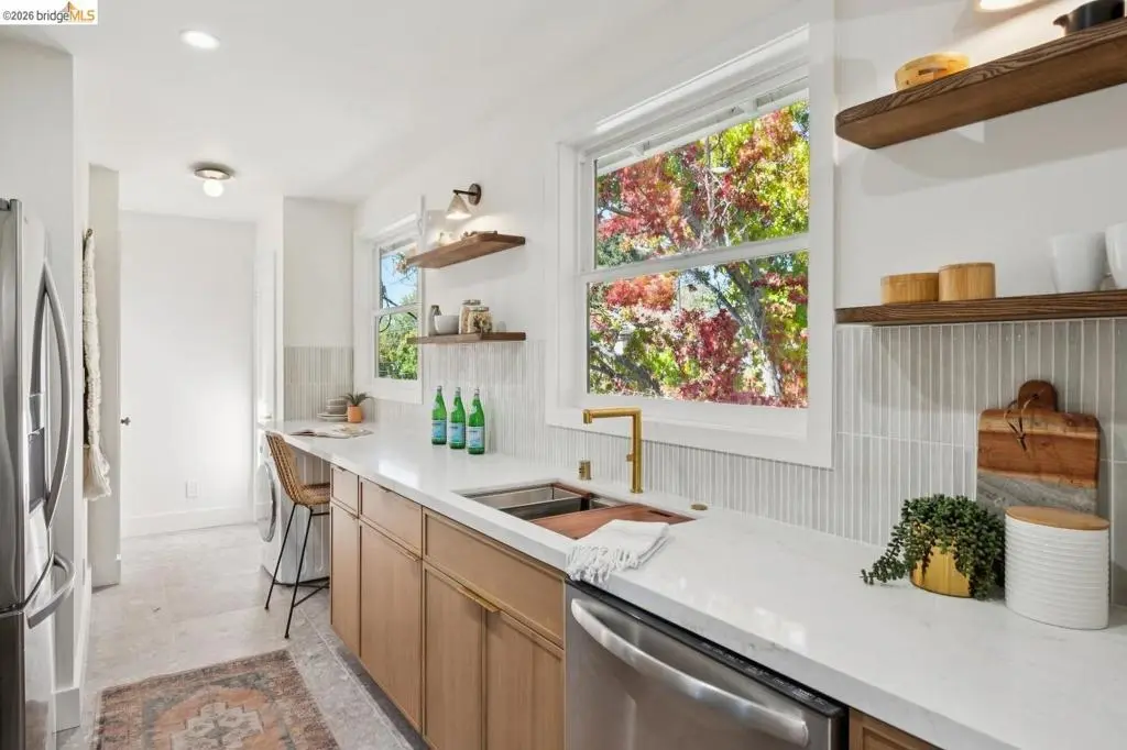 323 63RD STREET C, Oakland, CA — listing photo 1