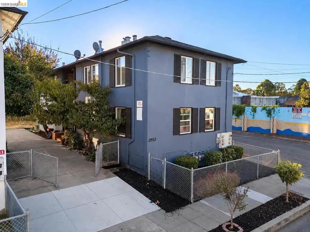 2933 Stanton St, Berkeley, CA — listing photo 1