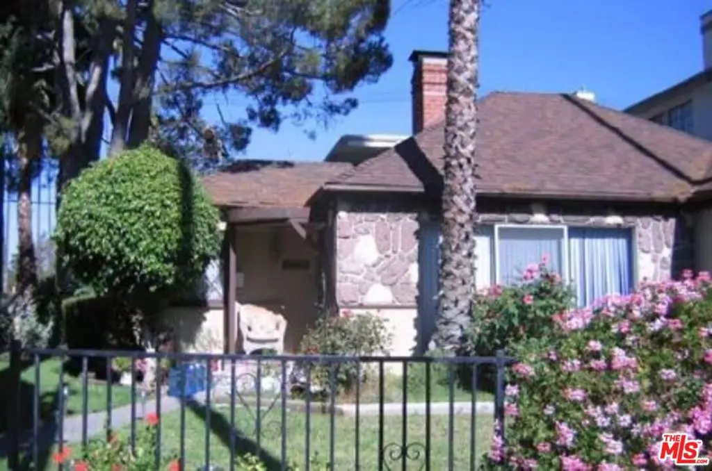 13223 Moorpark Street, Sherman Oaks, CA — listing photo 1