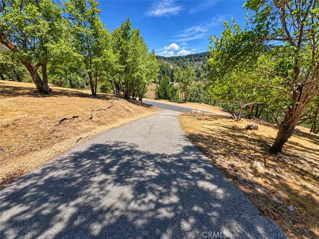 35 Holly Drive, Running Springs, CA — listing photo 1