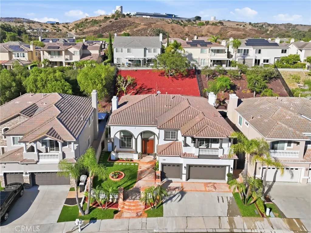 17529 Cloverdale, Yorba Linda, CA — listing photo 1