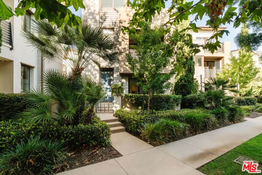 5837 N Lantern Court, Playa Vista, CA — listing photo 1