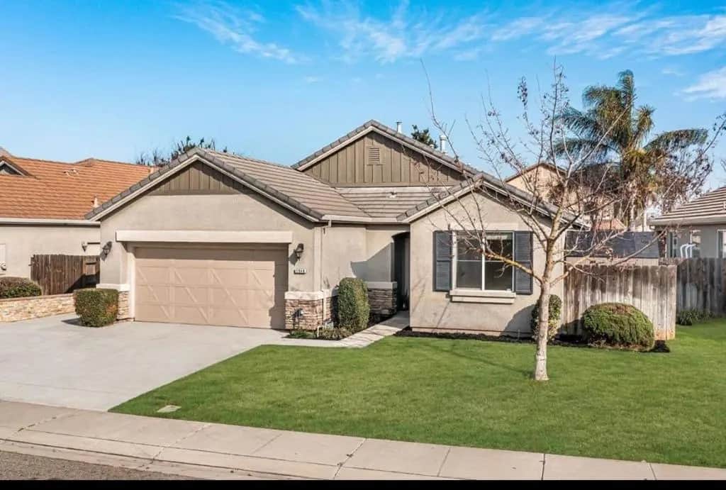 1648 Bermuda Lane, Manteca, CA — listing photo 1