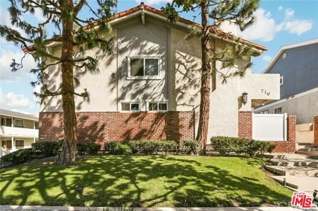 710 N GUADALUPE Avenue 6, Redondo Beach, CA — listing photo 1
