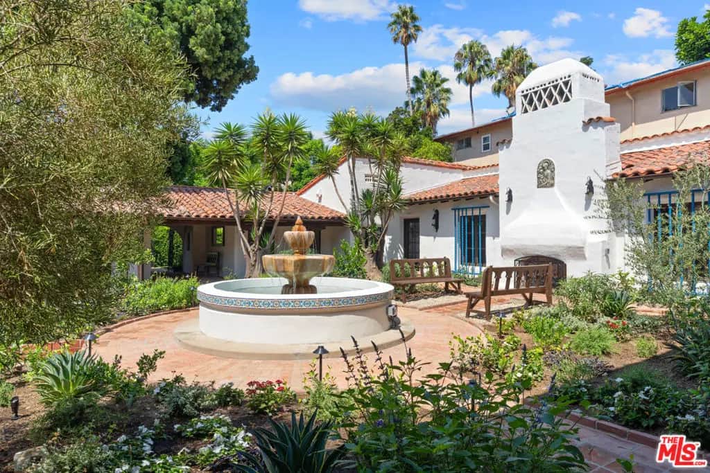 1302 N Harper Avenue, West Hollywood, CA — listing photo 1
