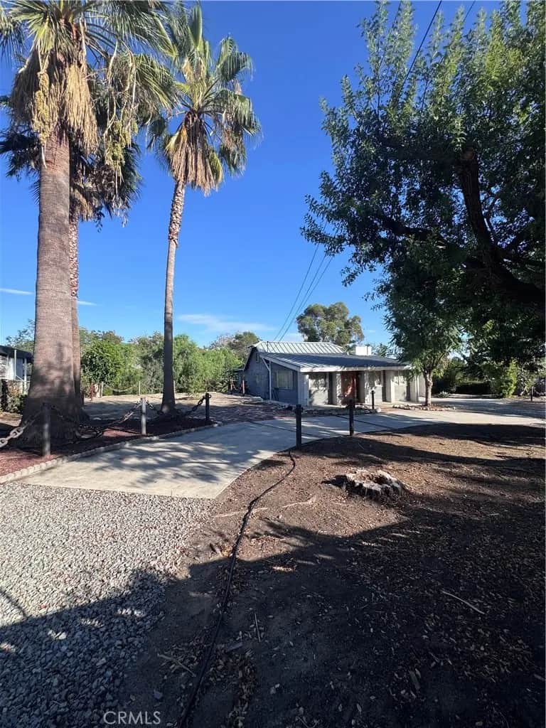 724 Stephens Avenue, Fullerton, CA — listing photo 1