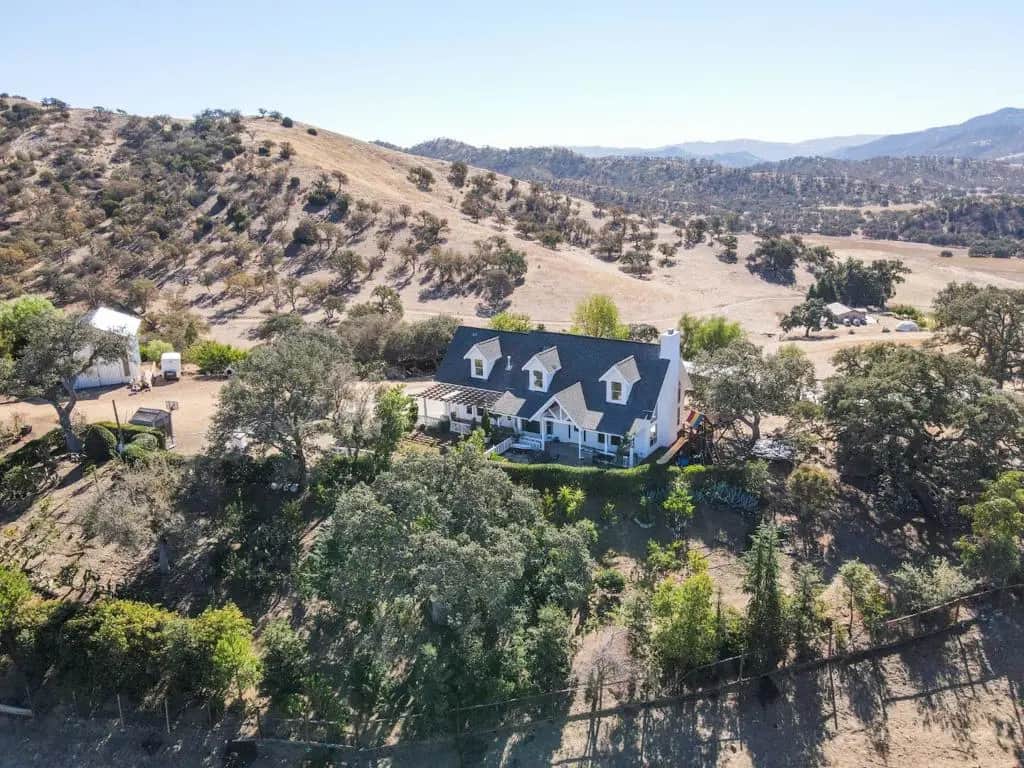 20392 Panoche Road, Paicines, CA — listing photo 1