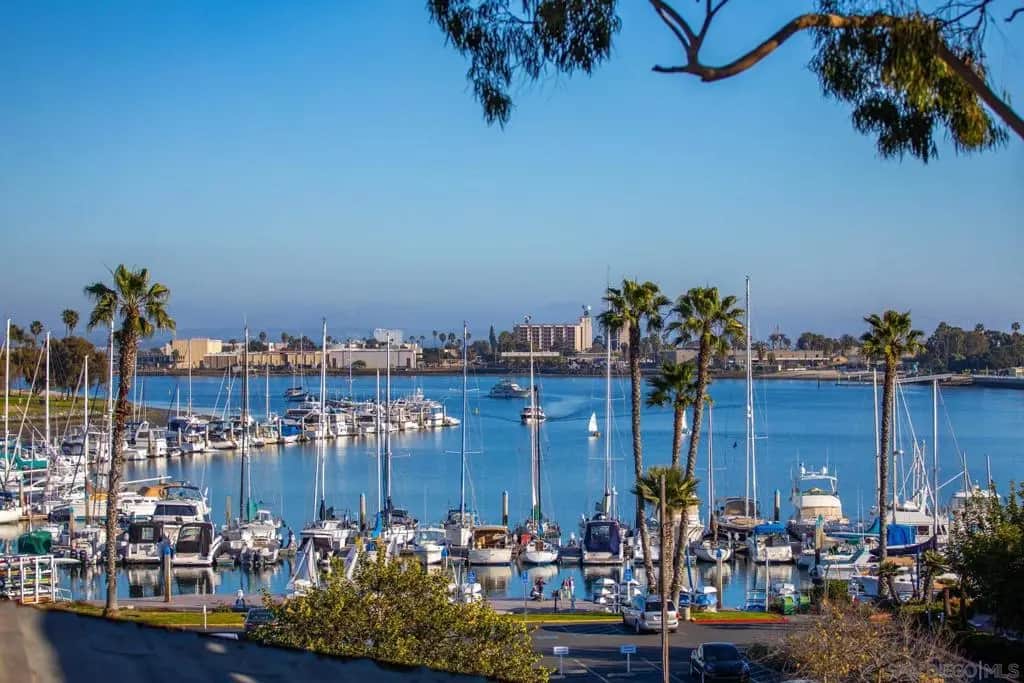 1528 Glorietta Blvd, Coronado, CA — listing photo 1