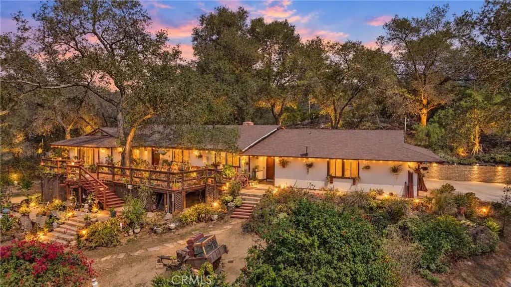 514 S Live Oak Park, Fallbrook, CA — listing photo 1