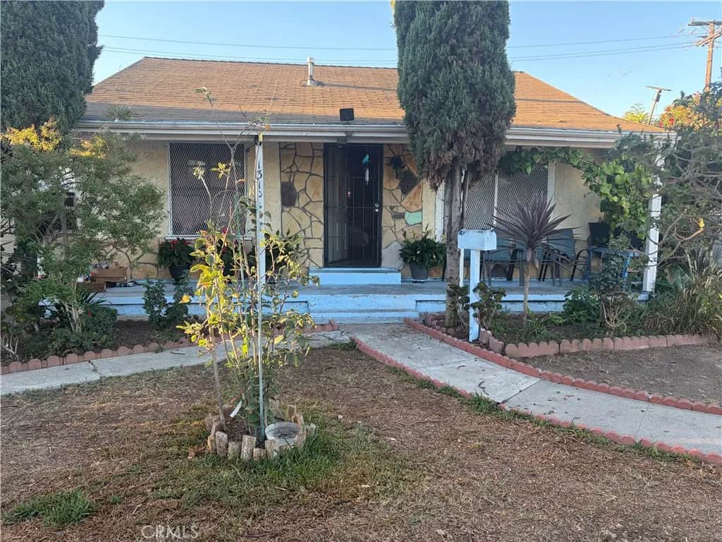 1310 W Tichenor, Compton, CA — listing photo 1