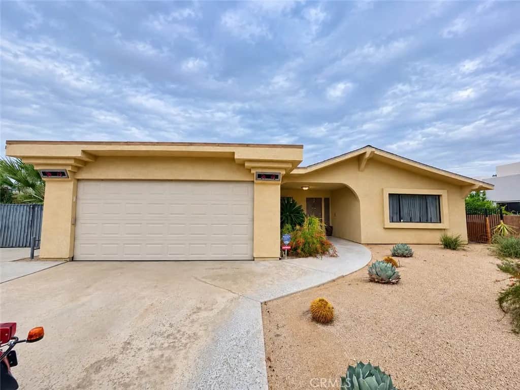 72596 Beavertail, Palm Desert, CA — listing photo 1