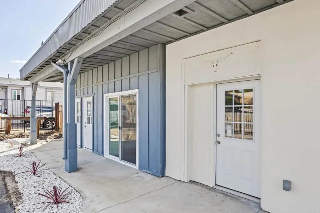 9242 Winter Gardens Blvd, Lakeside, CA — listing photo 1