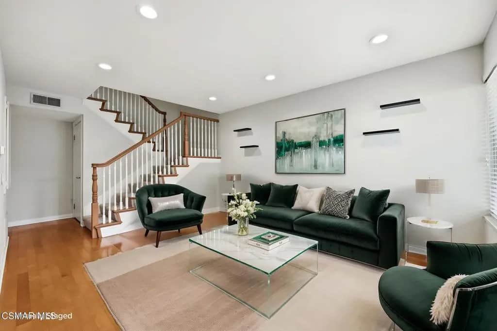 1805 Avenida De Las Flores, Thousand Oaks, CA — listing photo 1