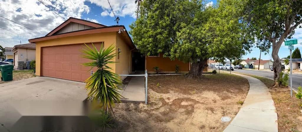 242 Old Oak Dr., San Diego, CA — listing photo 1