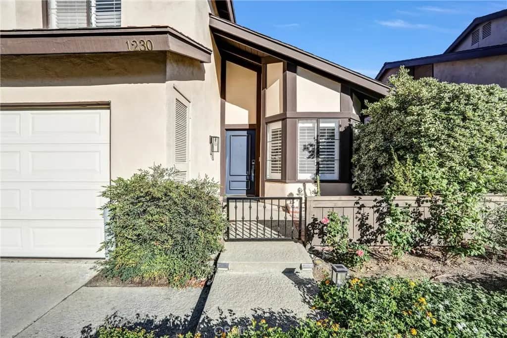 1230 Stonewood Dr, Duarte, CA — listing photo 1