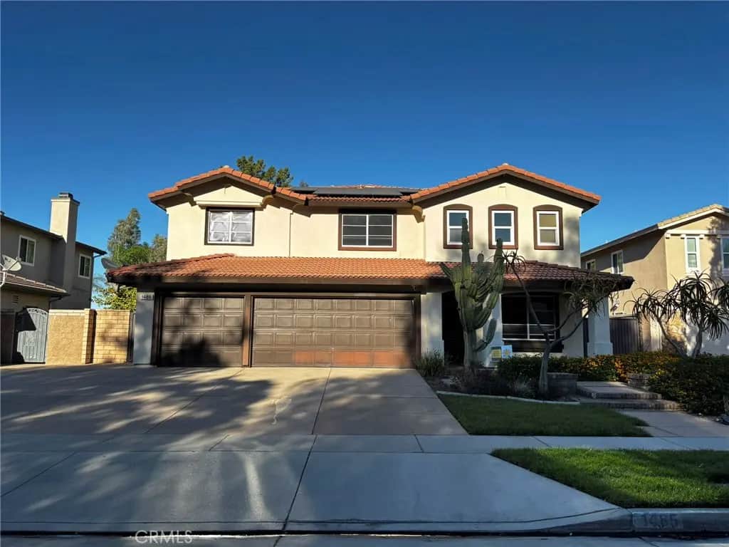 1485 Maplebrook, Corona, CA — listing photo 1