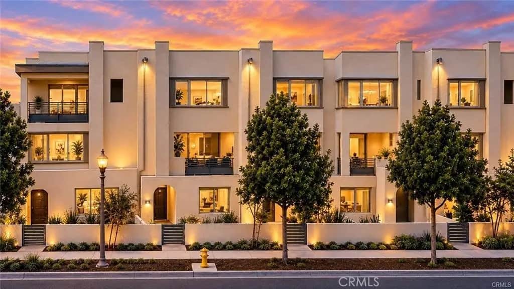 111 Episode, Irvine, CA — listing photo 1