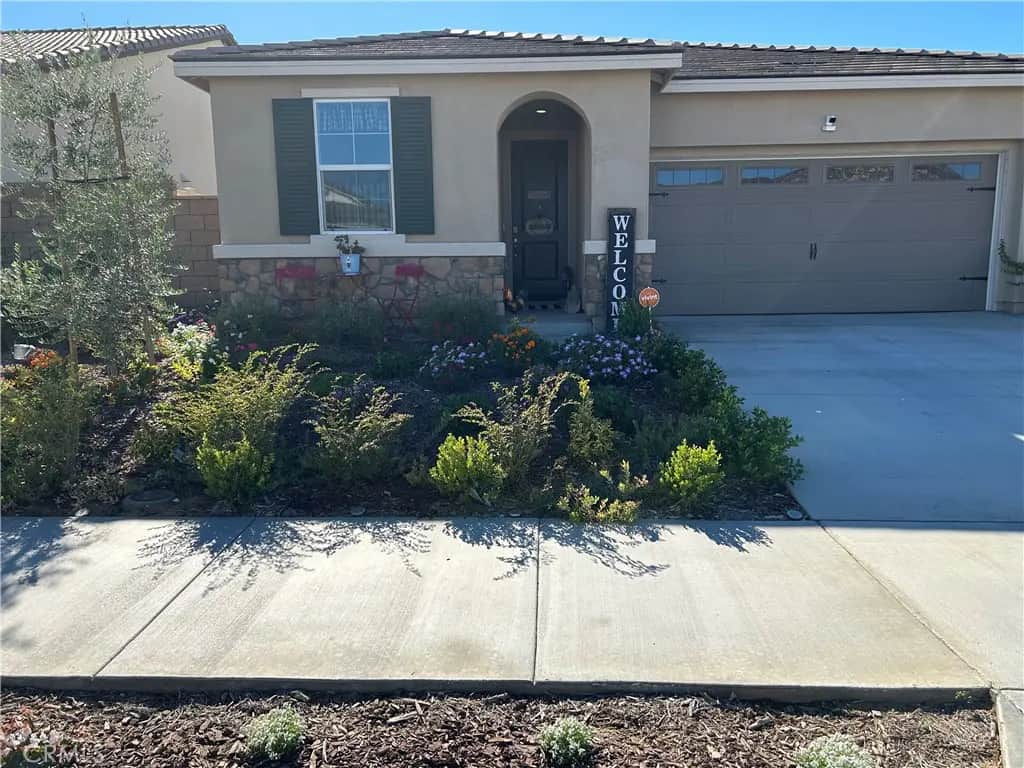 2657 Amaranth, Hemet, CA — listing photo 1