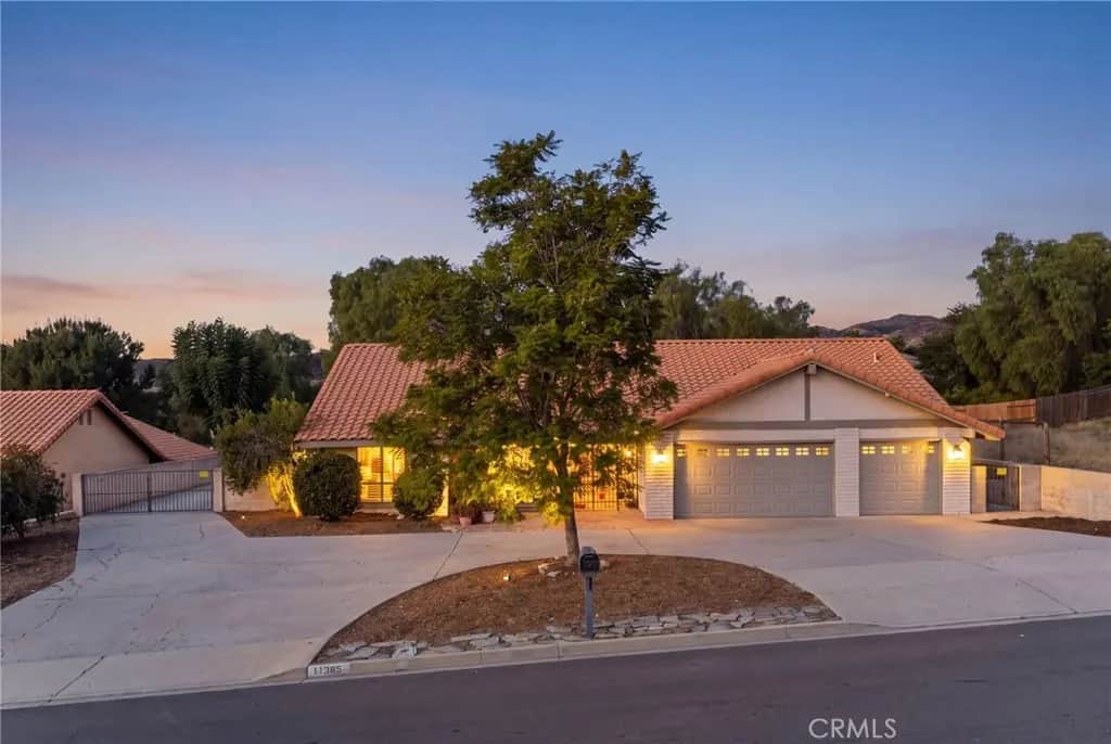 11385 Knoll Vista, Moreno Valley, CA — listing photo 1