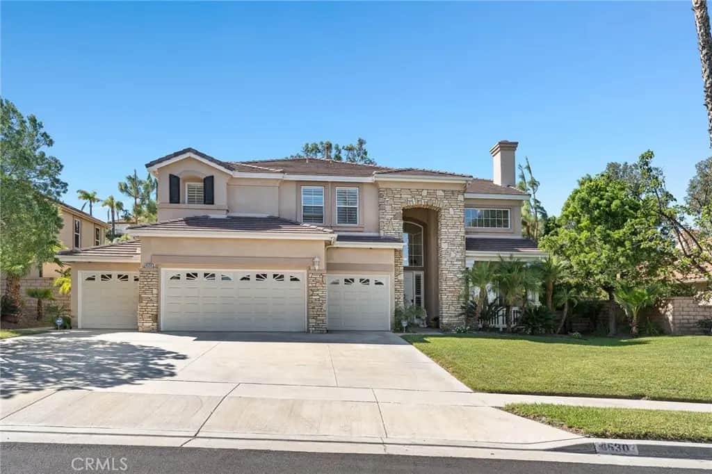 4530 Edgewater Circle, Corona, CA — listing photo 1