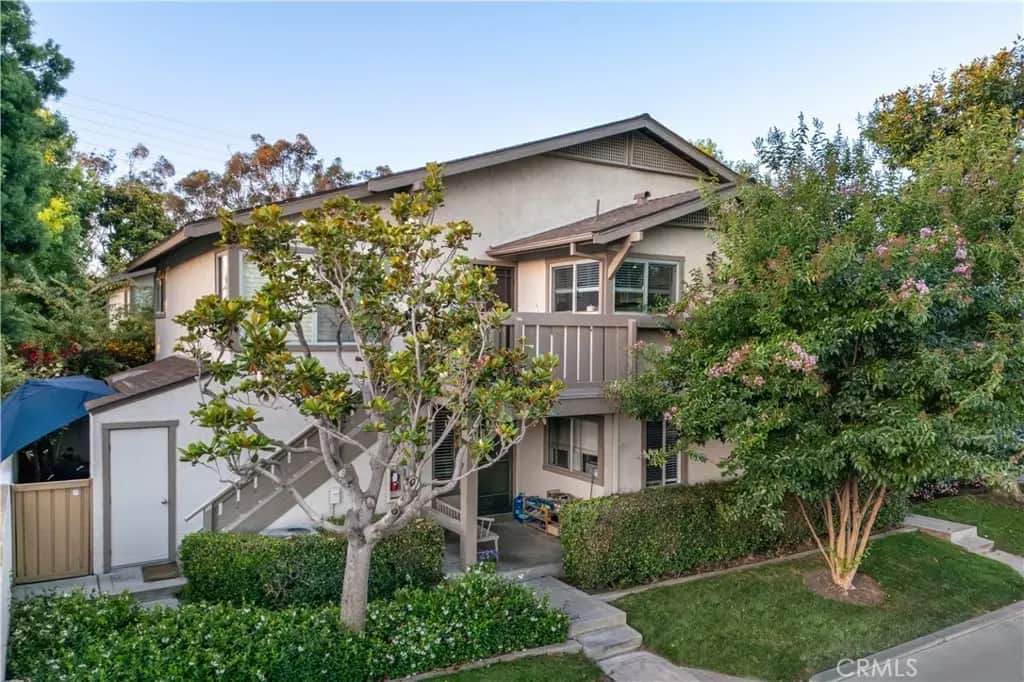 101 Rockwood 52, Irvine, CA — listing photo 1