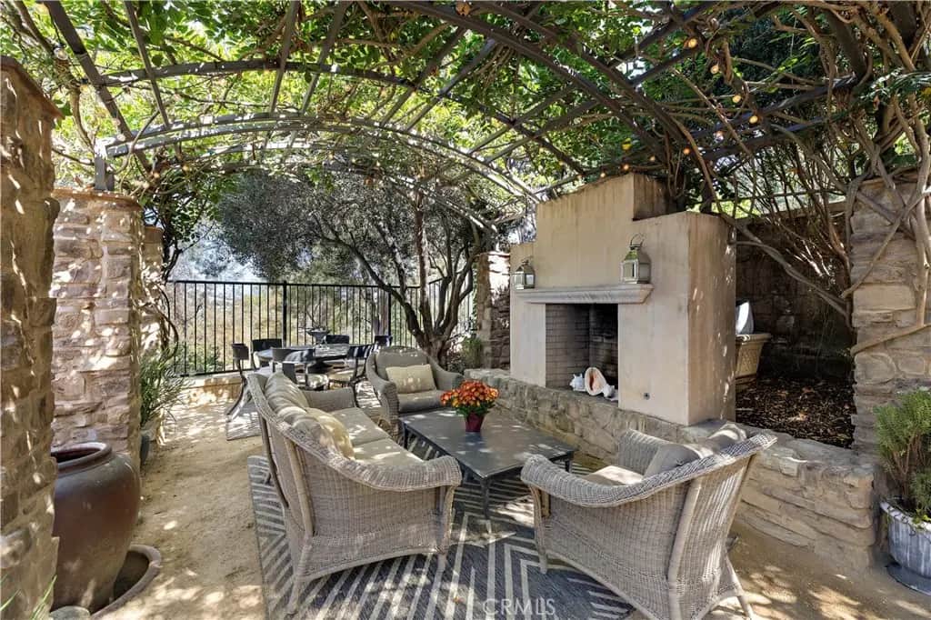 41 Climbing Vine, Irvine, CA — listing photo 1