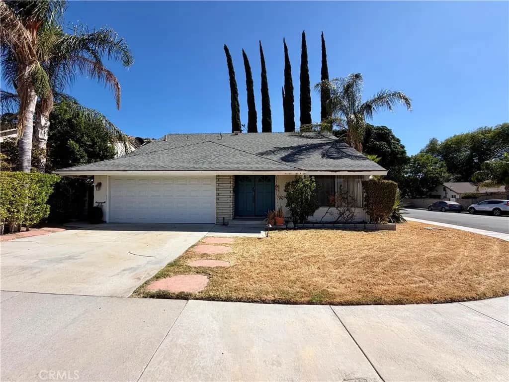 21472 Peggy Joyce, Saugus, CA — listing photo 1