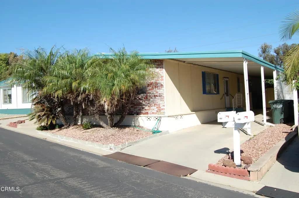 202 Browning Avenue 202, Ventura, CA — listing photo 1