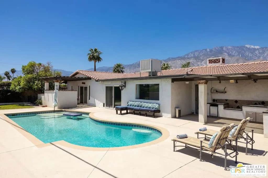 2290 N Victoria Road, Palm Springs, CA — listing photo 1