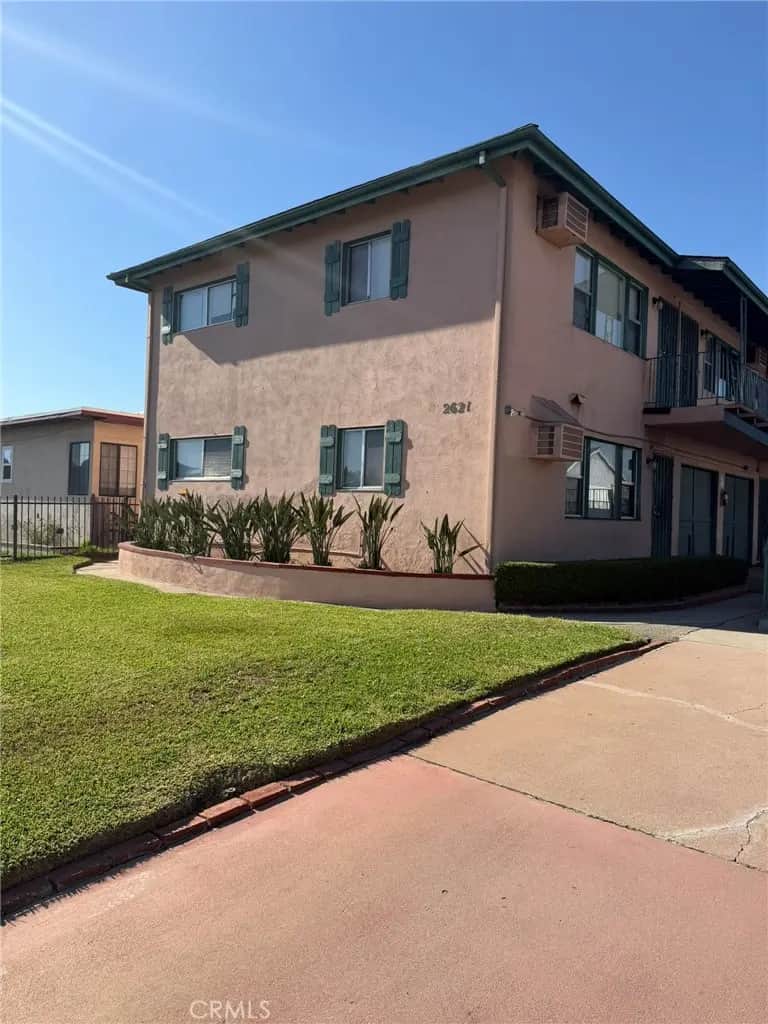 2621 W Ramona, Alhambra, CA — listing photo 1