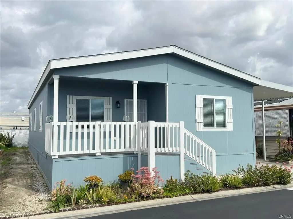 9200 Westminster 76, Westminster, CA — listing photo 1