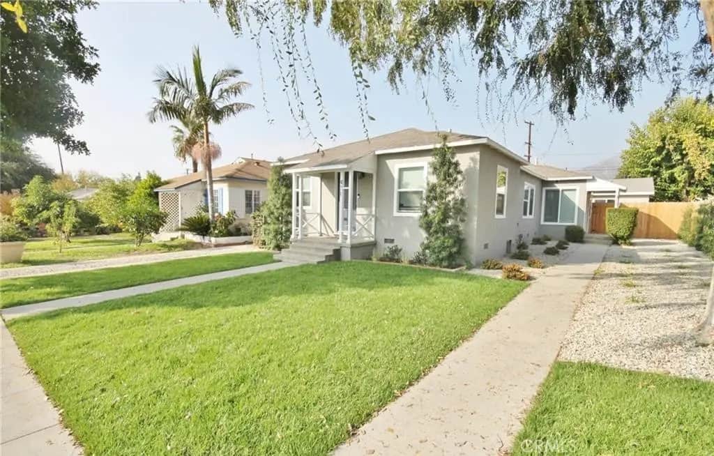 419 W Walnut Avenue 2, Monrovia, CA — listing photo 1