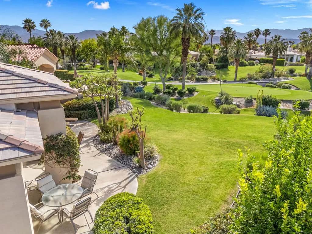867 Arrowhead Drive, Palm Desert, CA — listing photo 1