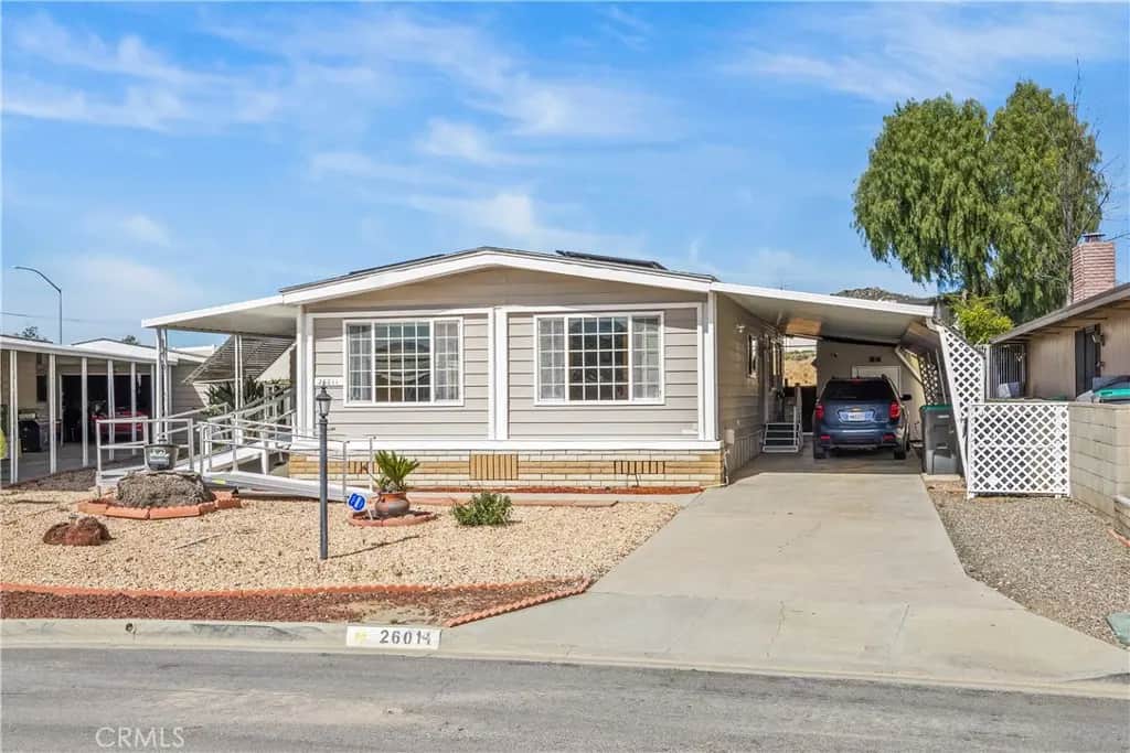 26011 Kentia Palm Drive, Homeland, CA — listing photo 1