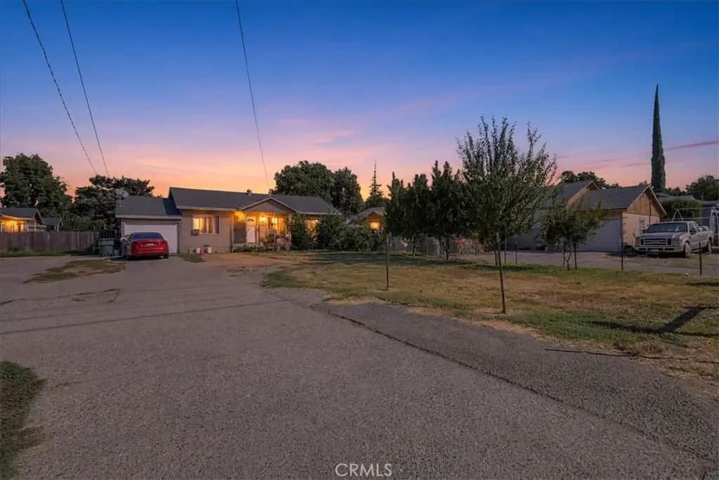 367 Monterey, Yuba City, CA — listing photo 1
