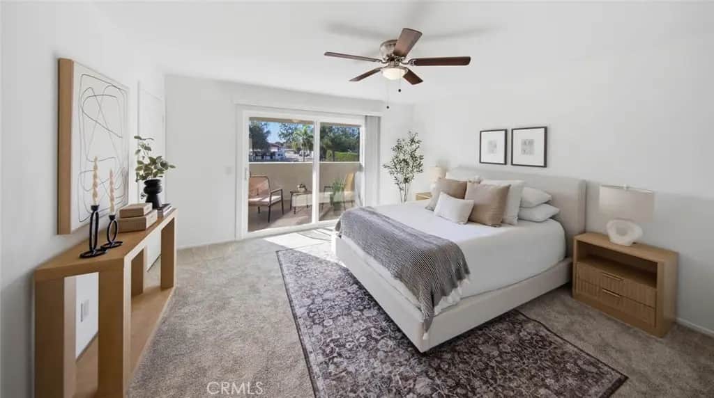 11324 215th 4, Lakewood, CA — listing photo 1