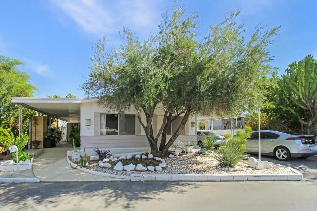 26 Diamond E Drive, Palm Desert, CA — listing photo 1