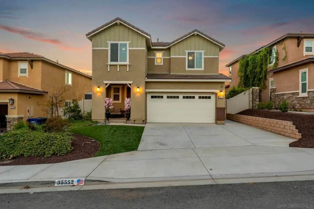 35552 Asturian Way, Fallbrook, CA — listing photo 1